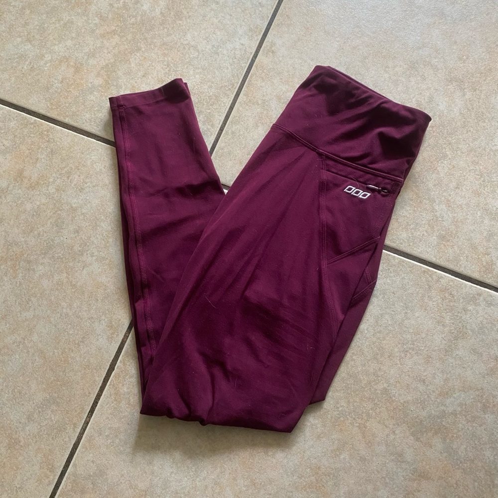 High waisted leggings